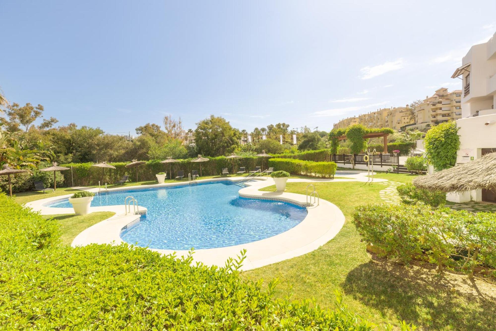 Full Apartment With Private Pool Estepona Ngoại thất bức ảnh